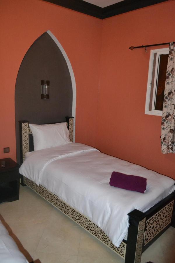 Inyan Dakhla Hotel Exterior photo
