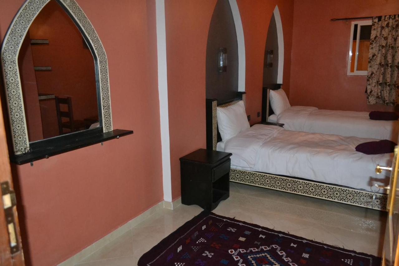 Inyan Dakhla Hotel Exterior photo
